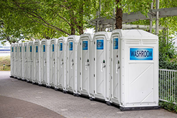 Best Best portable toilet rental  in Island City, OR