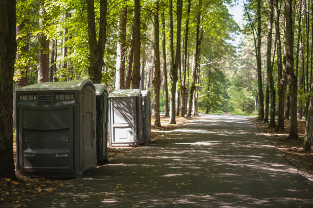 Portable bathroom rental in Island City, OR