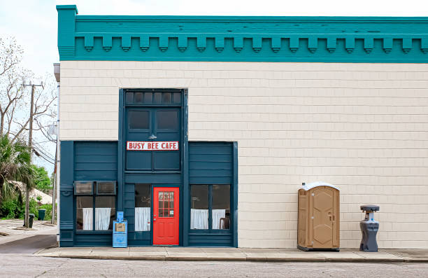 Best Portable restroom solutions  in Island City, OR